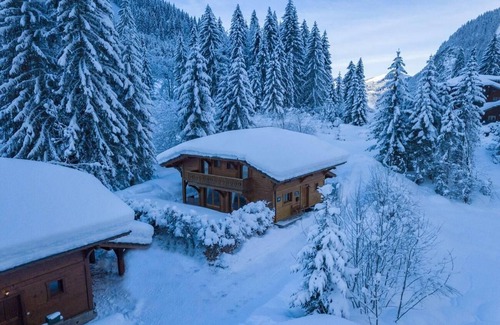 Les Prodains Chalet De Esquí | Chalet, 3.o piso, chimenea o estufa a leña, tv, 170m², Morzine