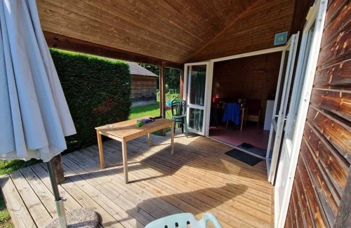 Saint-Geniez-d'Olt Chalet De Esquí | Chalet 4 étoiles - Parc aquatique - efah0i