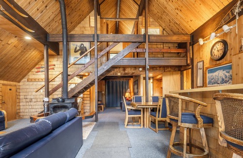 Mammoth Lakes Chalet De Esquí | Esquí en / esquí fuera de la cabina Talud - Chalet # 4