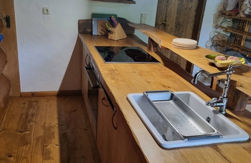 Sankt Englmar Chalet De Esquí | Chalet 4 with modern comfort, the perfect retreat.
