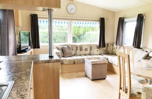 Sint Maarten Chalet De Esquí | Chalet 575 op Recreatiepark De Wielen