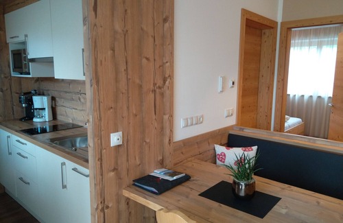 Tesimo Chalet De Esquí | Chalet '6 65m²' con vistas a la montaña, piscina comunitaria y wifi