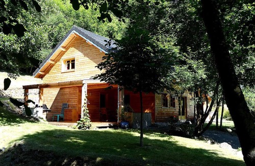 Corancy Chalet De Esquí | Chalet **** 6/8 personas en el borde del lago Pannecière, cerca de Chaumard