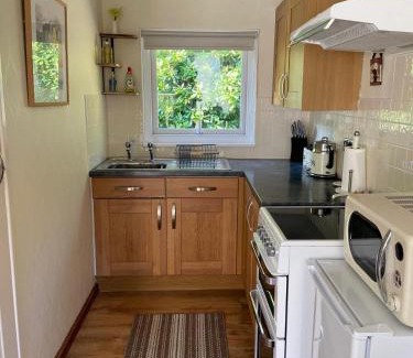 Bont Newydd Chalet De Esquí | Chalet 64, Lakeside, Glan Gwna Holiday Park