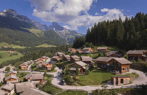 Annaberg-Lungoetz Chalet De Esquí | Chalet # 66 with 4 BR for 9 to 10 people
