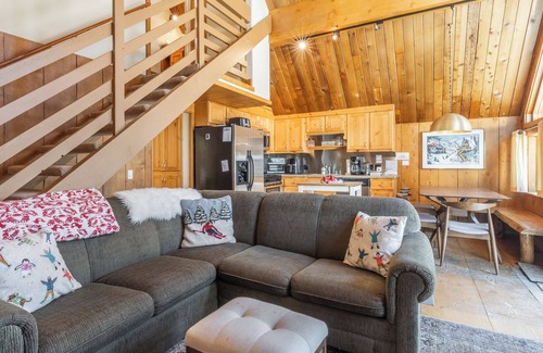 Mammoth Lakes Chalet De Esquí | Esquí en / esquí fuera de la cabina Talud - Chalet 7 #