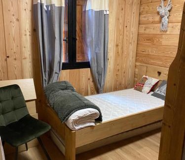Saint-Pierre-dels-Forcats Chalet De Esquí | chalet au pieds des pistes le cambre aze