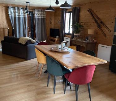 Saint-Pierre-dels-Forcats Chalet De Esquí | chalet au pieds des pistes le cambre aze