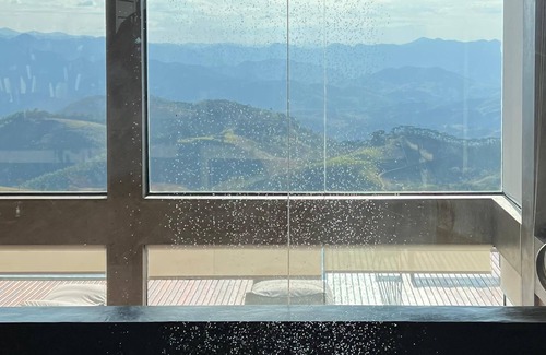 Sao Bento do Sapucai Casa | Chalet Above the Clouds - Entire House with Infinity Pool - São Bento do Sapucaí