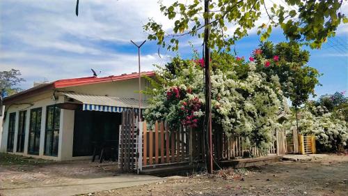 Karjat Chalet De Esquí | Chalet Ahaz, the place of privacy with outside sitting