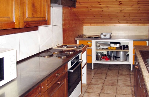 Champery Apartamento | Chalet Anthamatten by Interhome