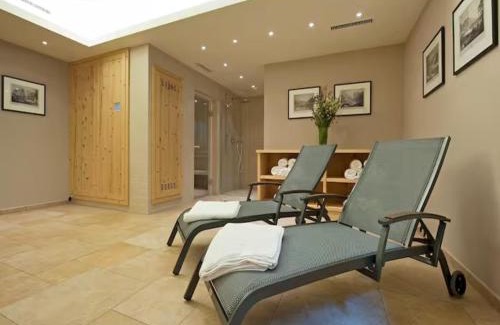 Sankt Anton am Arlberg Chalet De Esquí | Chalet Antoin Stube & Architecture -MESSAGE-'WHATSAP - BEFORE - BOOKING -I-43-681-2016-1054-
