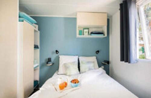 Koudekerke Chalet De Esquí | Chalet Aqua in Netherlands with Veranda