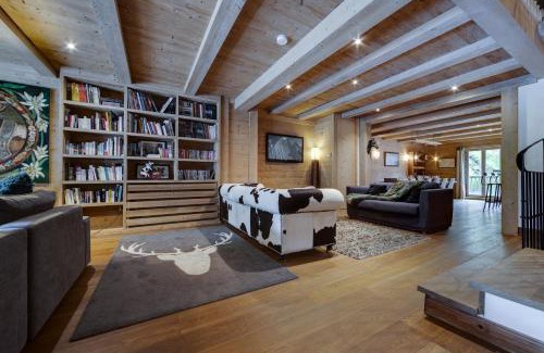 Le Fornet Chalet De Esquí | CHALET AROLAY