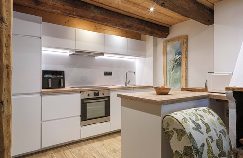 Montgenevre Chalet De Esquí | Chalet Asha, a cosy 2 bedroom chalet in a quiet location, close to ski de fond