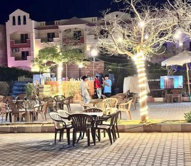 Ain Sokhna Chalet De Esquí | Chalet at Lasirena Mini Egypt Resort Ein Elsokhna Families Only
