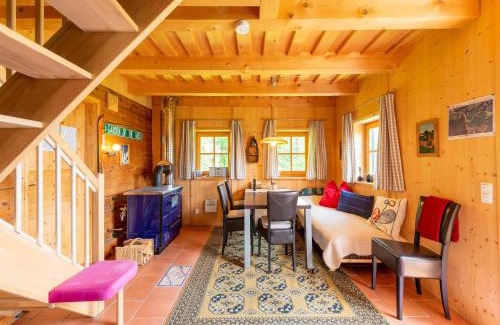 Schwarzenberg am Boehmerwald Casa | Chalet Schwarzenberg near Ski Lift & Stream