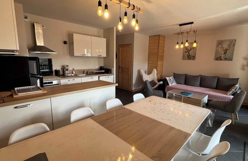 Laveissiere Chalet De Esquí | Chalet at the foot of the slopes, le lioran, terrace, les estives