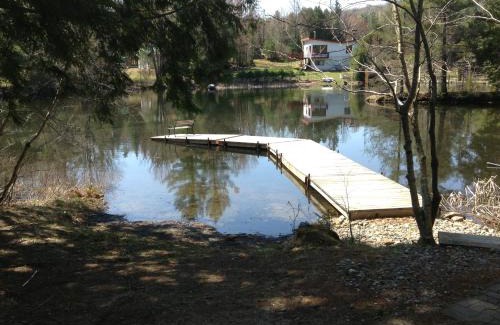 Orford Lake Chalet De Esquí | Chalet au bord de l'eau Le Nymphéa