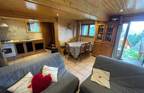 Guzet Neige Chalet De Esquí | Chalet au Coeur de Guzet 1500m - vue Dégagée sur les Montagnes