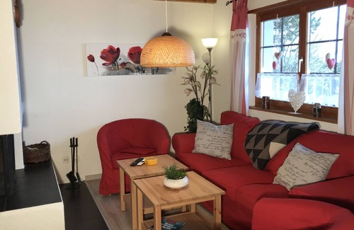 Mogelsberg Chalet De Esquí | Chalet 'Auszeit' con vistas a la montaña, jardín y Wi-Fi