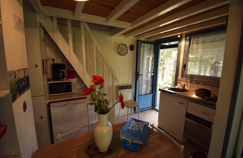 Layrac Chalet De Esquí | Chalet avec piscine au Domaine du Lac de Goulens