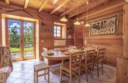 Casone Chalet De Esquí | Chalet Baita Emet by Interhome