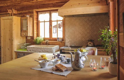 Frassilongo Chalet De Esquí | Chalet Baita Incantata in the heart of the Dolomites