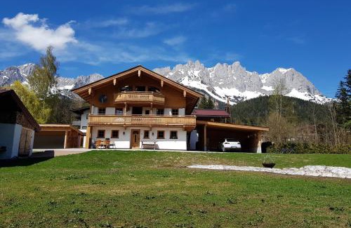 Going am Wilden Kaiser Chalet De Esquí | CHALET BELLE WILD by Belle Stay