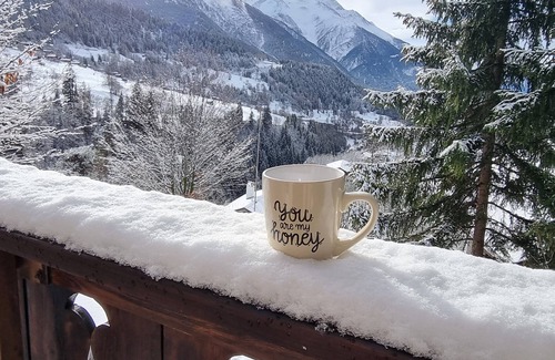 Fiesch Chalet De Esquí | Chalet Belle Hélène for a perfect week away for skiing or hiking