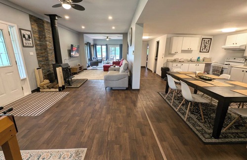 Saint-Andre-Avellin Cabaña | Chalet Belle Vue - 4 Season - Water front