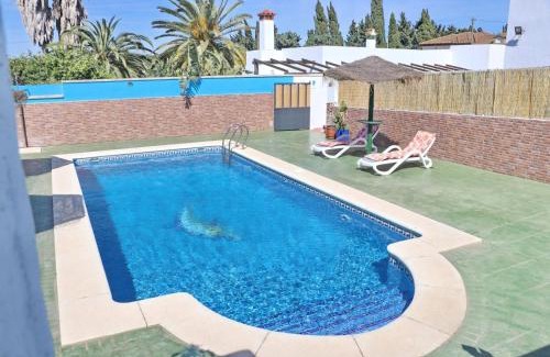 Conil de la Frontera Chalet De Esquí | Chalet Blue