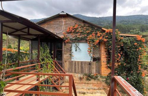 Di Linh Chalet De Esquí | Chalet Bungalow Kala by Tâm Miên Man Homestay
