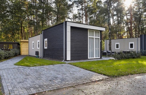 Markelo Chalet De Esquí | Moderna casa de vacaciones al borde del bosque
