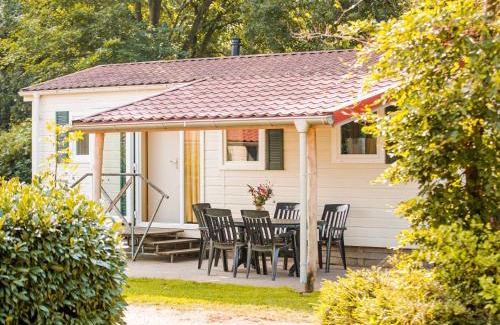 Leuken Chalet De Esquí | Chalet by Leukermeer Waterside