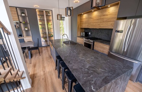 Saint-Brigitte-de-Laval Casa | Chalet Moderno | Nature, Comfort & SPA