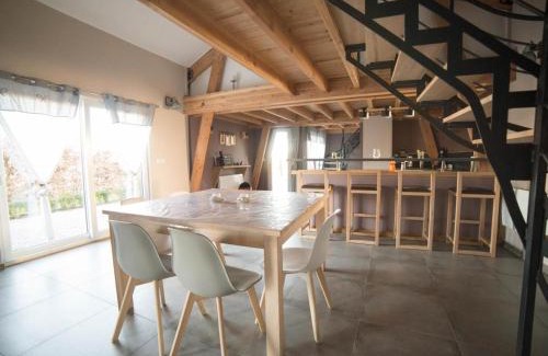Hasnon Casa | Chalet calme avec jardin, terrasse et baignoire balnéo - Draps inclus, ménage fin séjour en option - FR-1-510-121