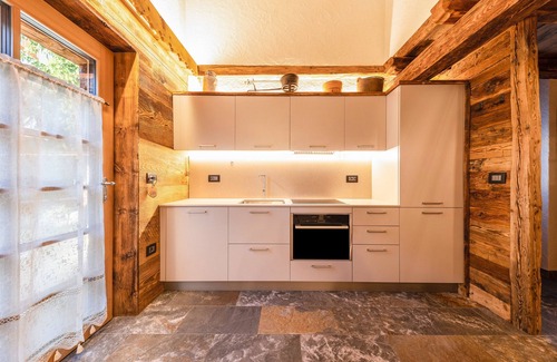 San Giovanni di Fassa Chalet De Esquí | Chalet "Catinaccio Rosengarten 56" con vistas a la montaña, jardín y Wi-Fi