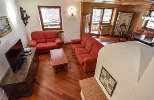 Penia Chalet De Esquí | Chalet Cesa Galadriel-1 by Interhome