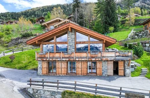 Saint-Pierre-de-Clages Chalet De Esquí | Chalet Chalet Flocon de Neige by Interhome