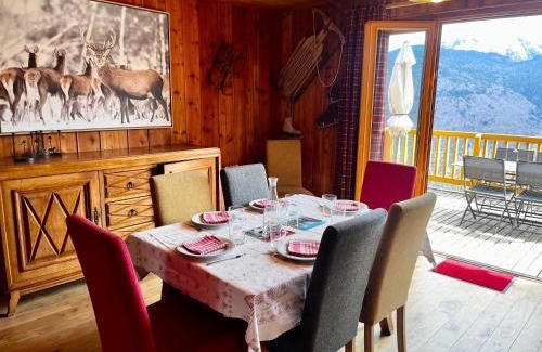 Ax-les-Thermes Chalet De Esquí | Chalet chaleureux à Ax-les-Thermes avec vue sur la montagne