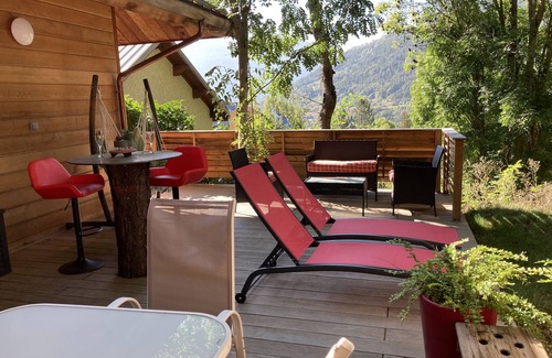 Forville Chalet De Esquí | Chalet "Charmant Petit Individuel" con terraza privada y Wi-Fi
