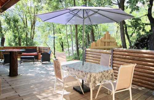 Forville Chalet De Esquí | Chalet "Charmant Petit Individuel" con terraza privada y Wi-Fi