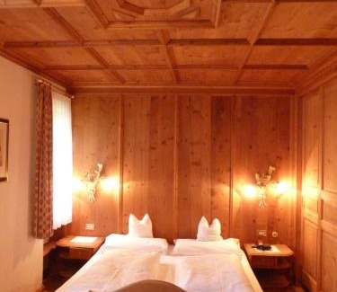 San Cassiano Cama Y Desayuno | Chalet Ciasa Alexander