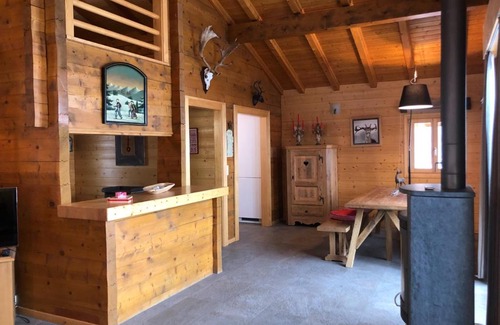 Anzere Chalet De Esquí | Chalet Clématites