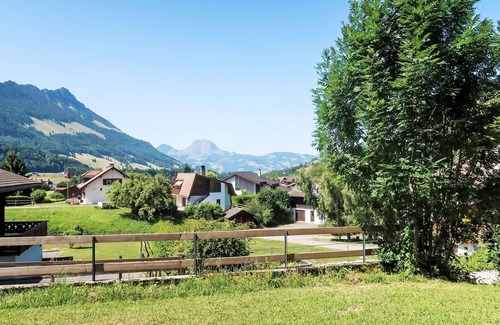 Charmey Apartamento | Chalet Clairval by Interhome