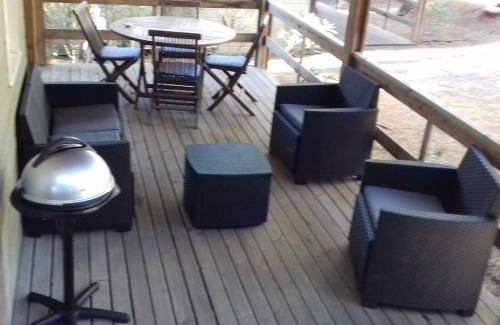 Agde Chalet De Esquí | Chalet climatisé avec piscine chauffée et parking dans une pinède calme - FR-1-607-64