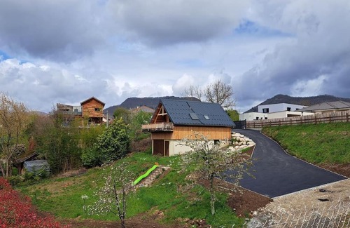 Coublevie Chalet De Esquí | Chalet climatisé grande terrasse parking privé