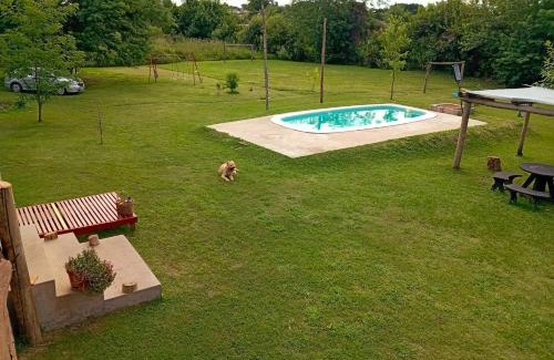 Victoria Casa | chalet con pileta y parrilla , ideal descanso en entre rios