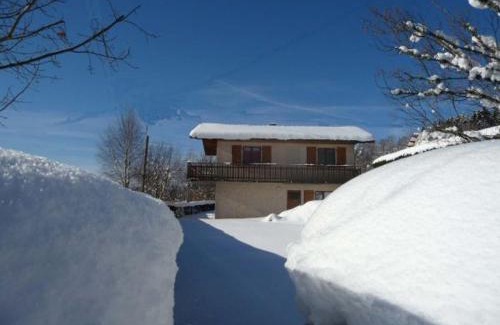 Rochesson Casa | Chalet confortable 3 chambres, proche Gérardmer, avec garage, balcon et équipements bébé. - FR-1-589-195